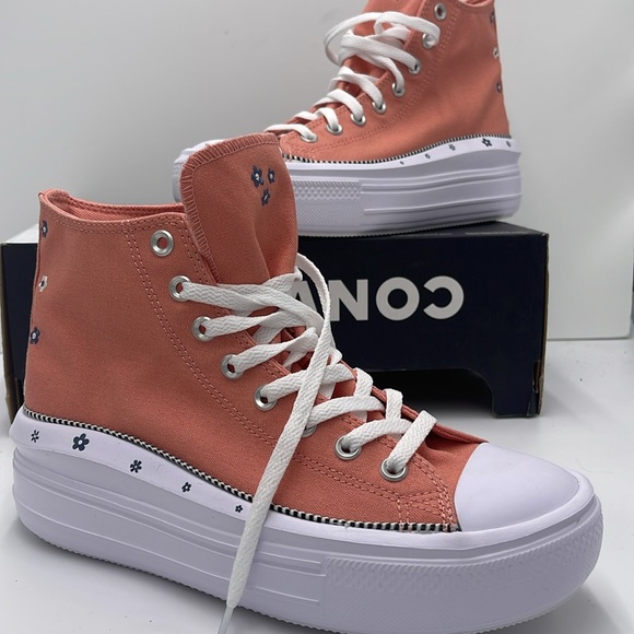 Converse Women's Pink High-Top Platform CONVERSE *
A14266C
CTAS MOVE HI - Picture 15 of 16